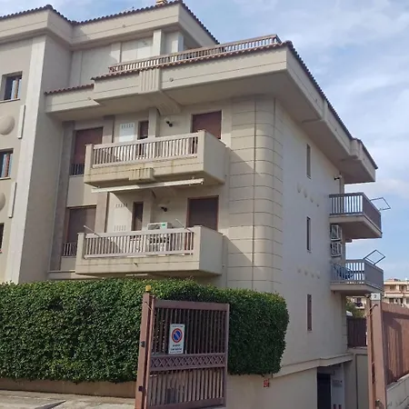 Daire Nsm Casa Di Fulmine Attico Con Box Privato